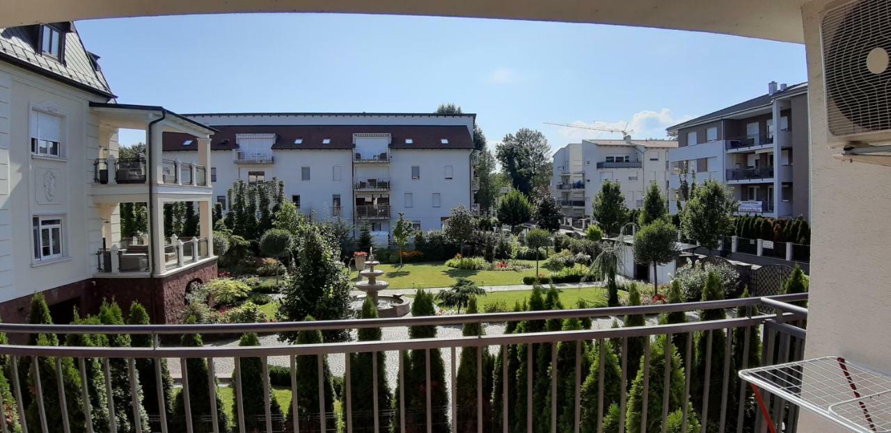 Riviera Wellness Apartman Siofok Dış mekan fotoğraf
